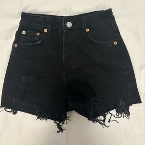 Black Zara shorts